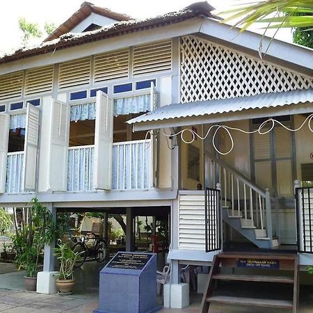 אלור סטאר Homestay Wira Fh מראה חיצוני תמונה