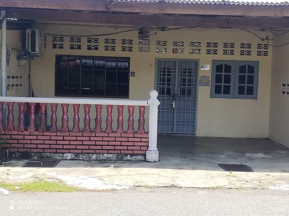 אלור סטאר Homestay Wira Fh מראה חיצוני תמונה