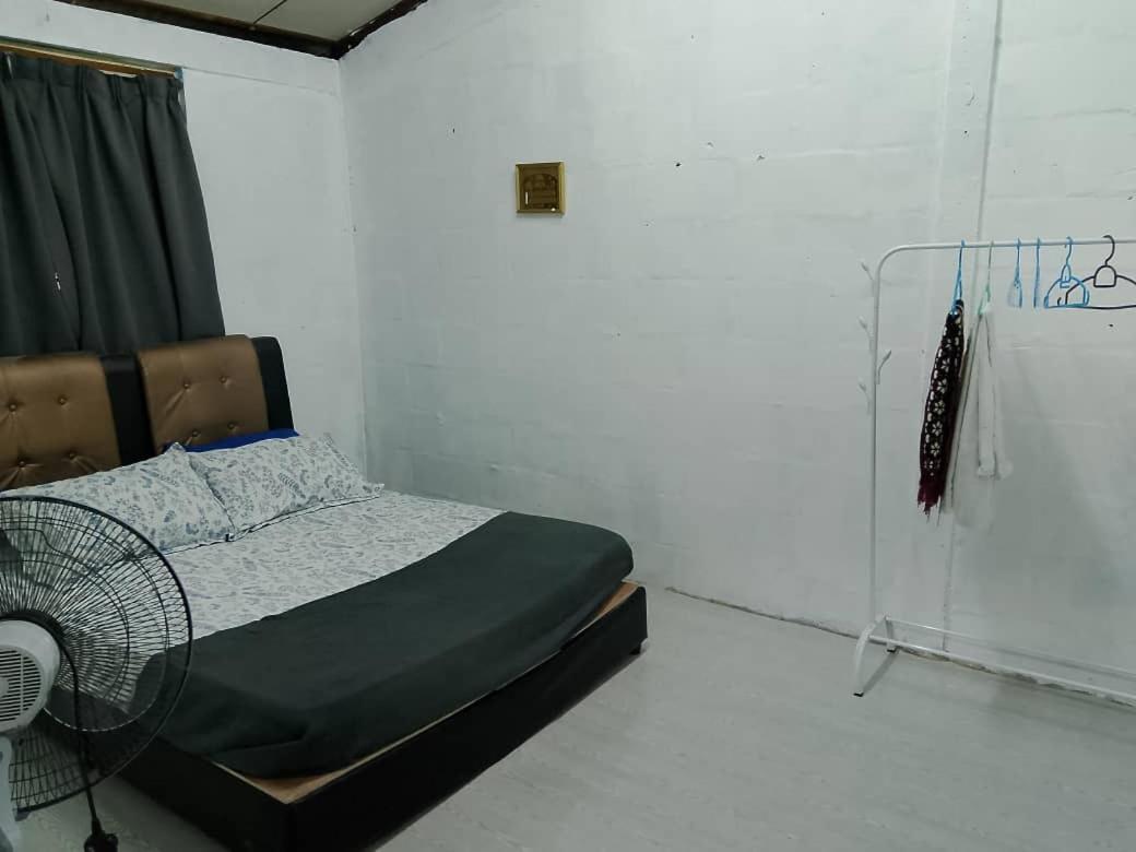אלור סטאר Homestay Wira Fh מראה חיצוני תמונה