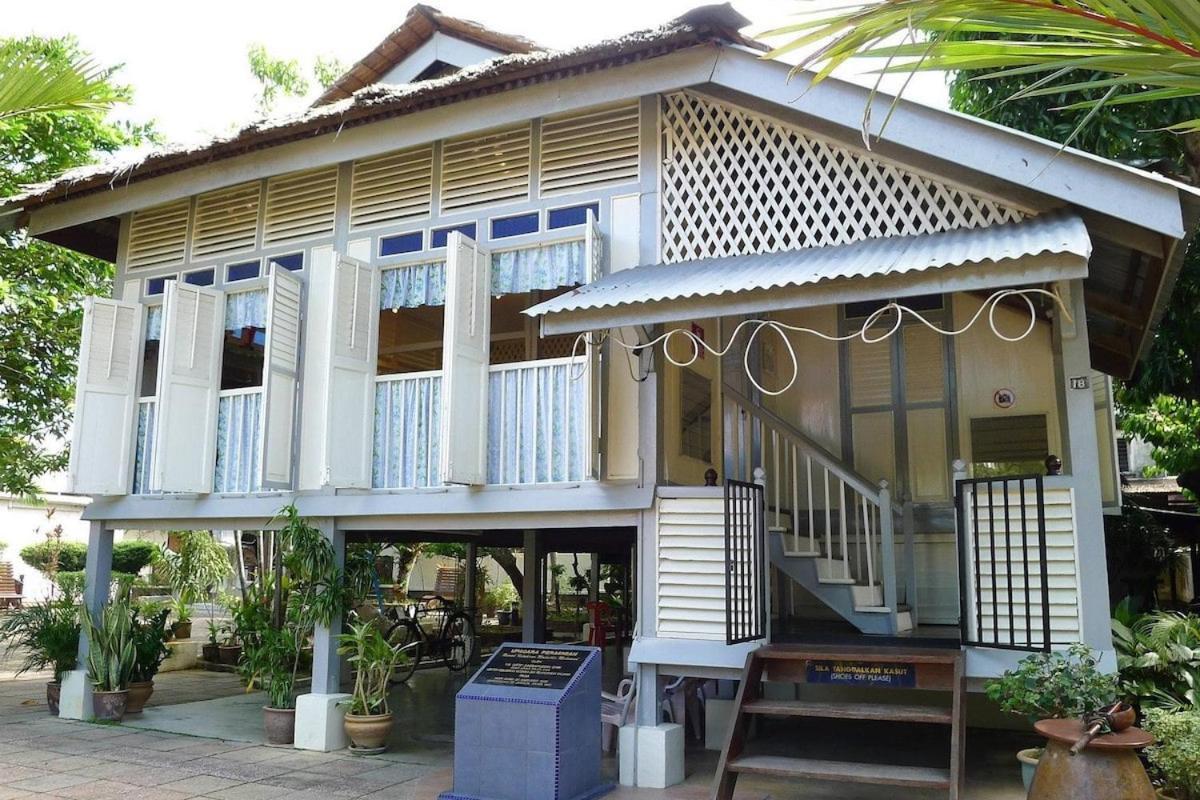 אלור סטאר Homestay Wira Fh מראה חיצוני תמונה